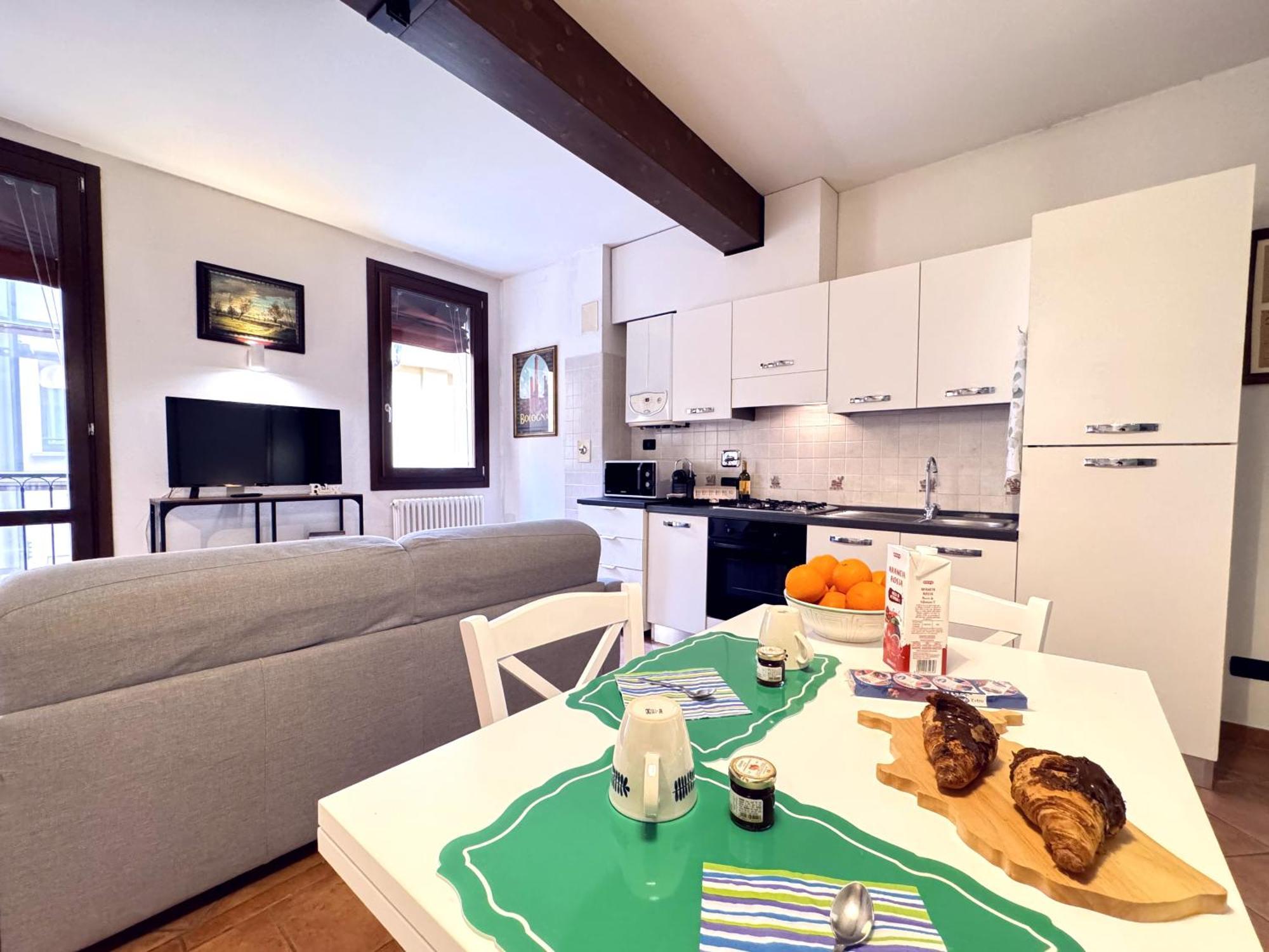 Realkasa Towers View Apartment Bologna Bagian luar foto